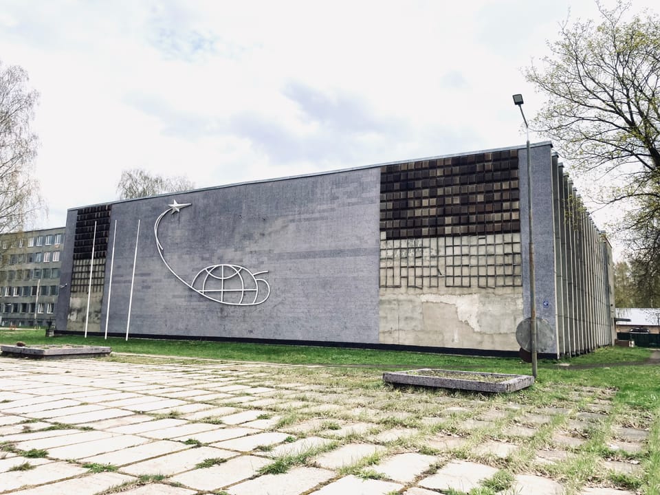 🏚️ Dans les délaissés urbains de Riga